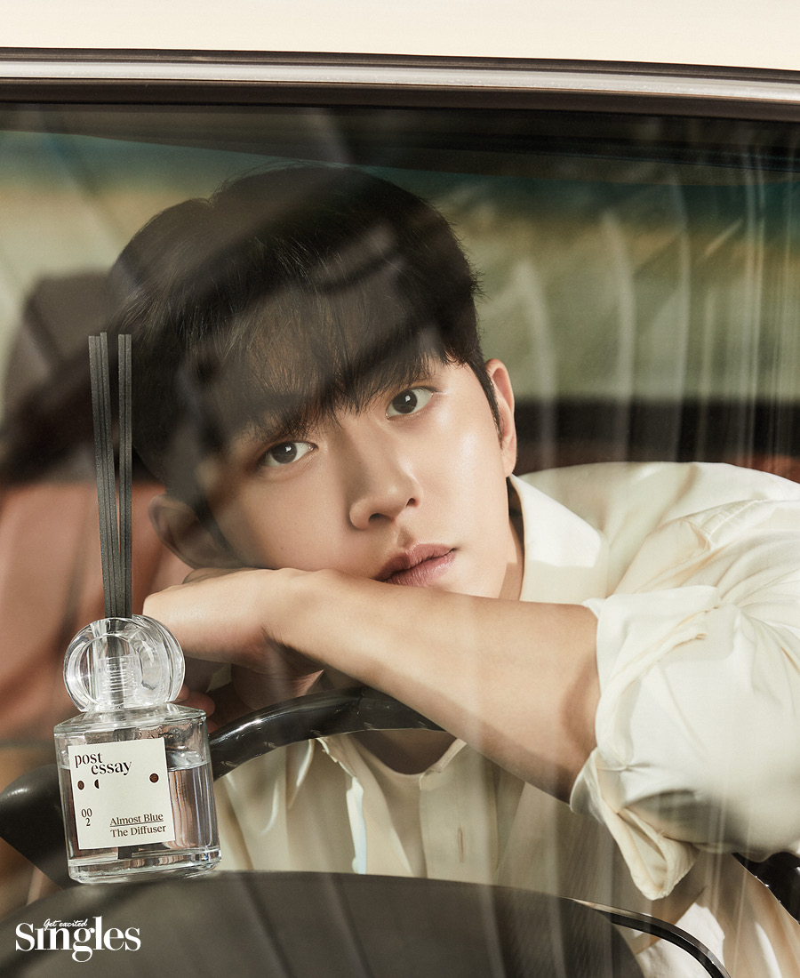 남주혁의 기억, 남주혁, 포스트에세이, 싱글즈, Single Plus